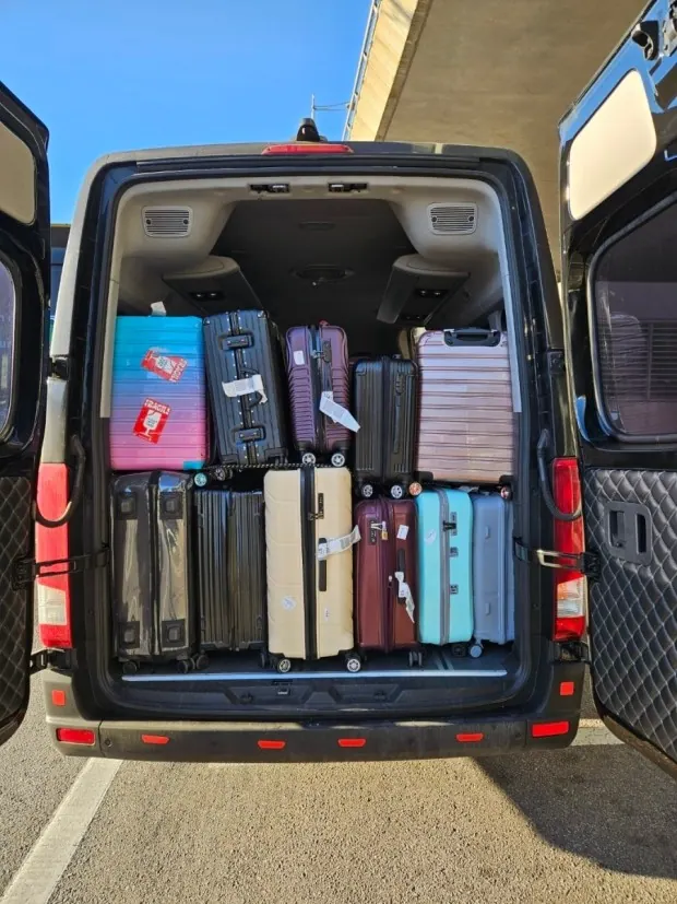 Détails : Hyundai Solati 15 places
